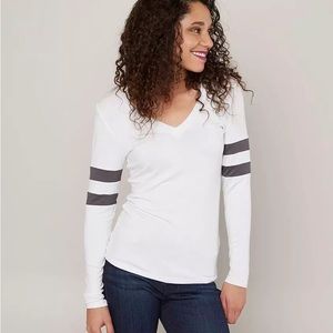 Fits + Eddi Women’s XS Striped Long Sleeve V-Neck